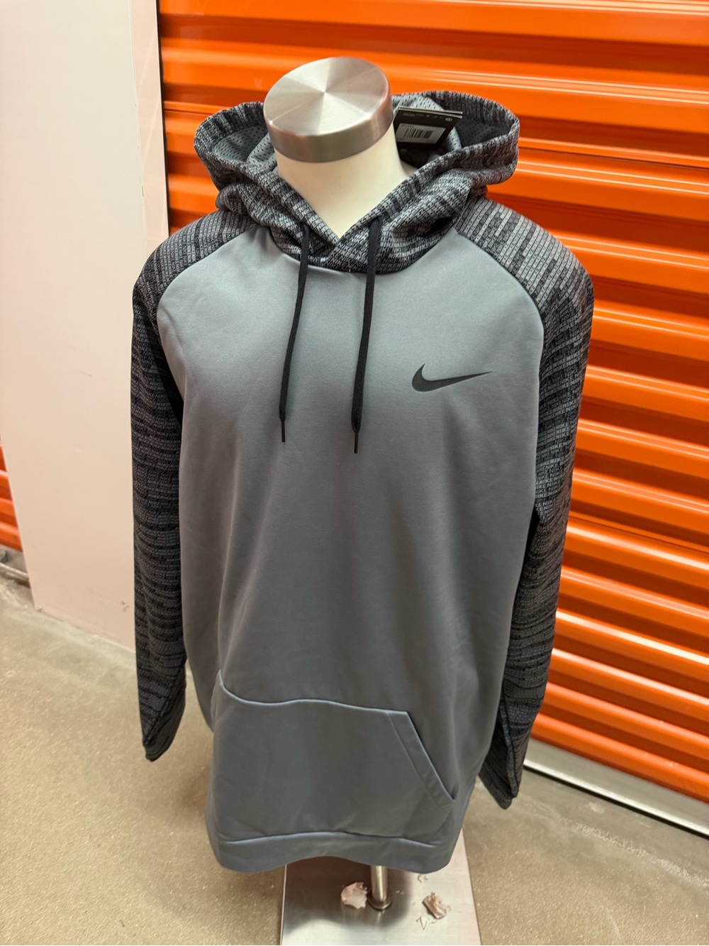 NWT Nike Men’s Big & Tall Grey Hooded Pullover Sweatshirt 860483 065 Sz 2XLT